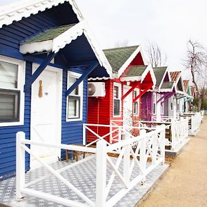 Tias Shelale Otel